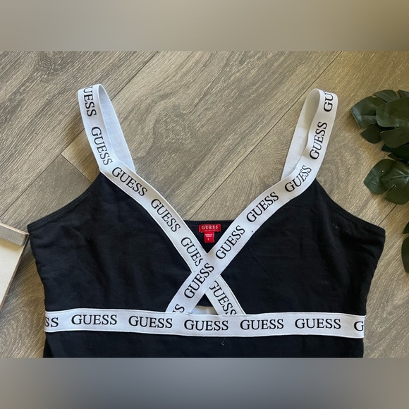 Guess black bodysuit with contrasting white logo straps and keyhole cutout sz L - Picture 2 of 8